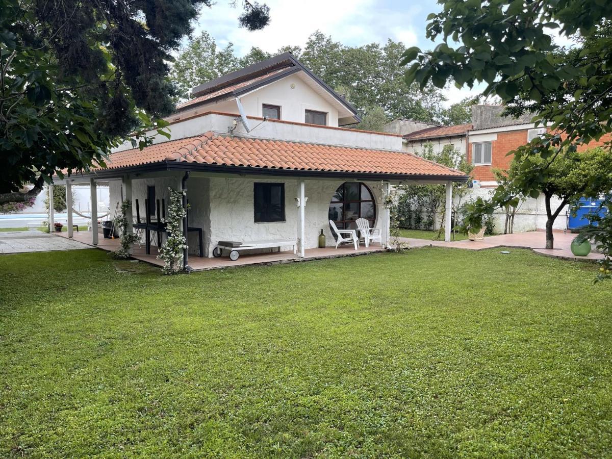 Villa Avvocato Catapano Pontecagnano Exterior photo