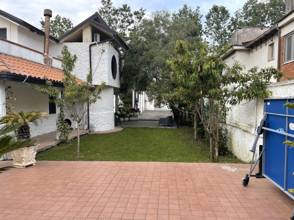 Villa Avvocato Catapano Pontecagnano Exterior photo